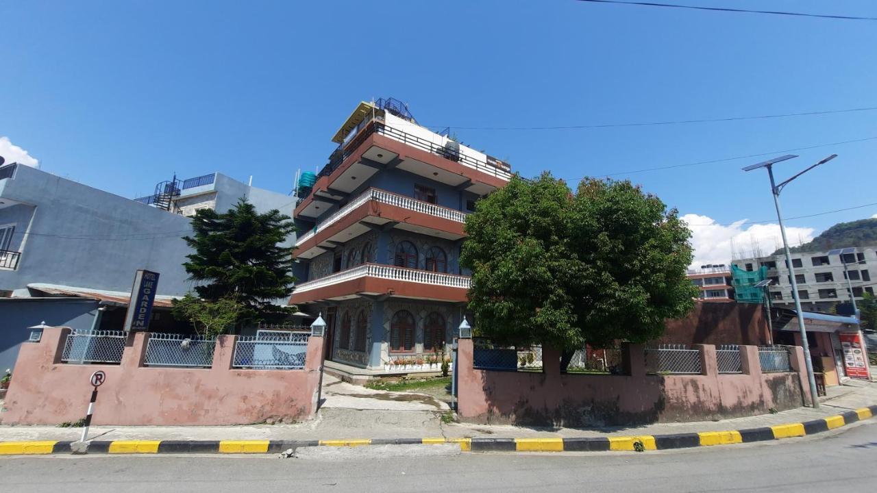 Hotel Lake Garden Pokhara Exterior foto